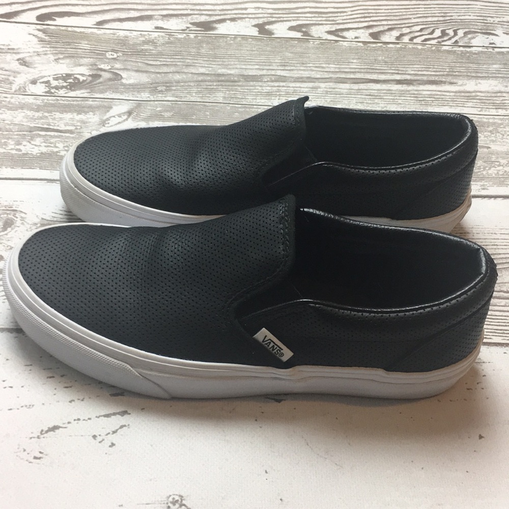 VANS Classic Black Slip Ons